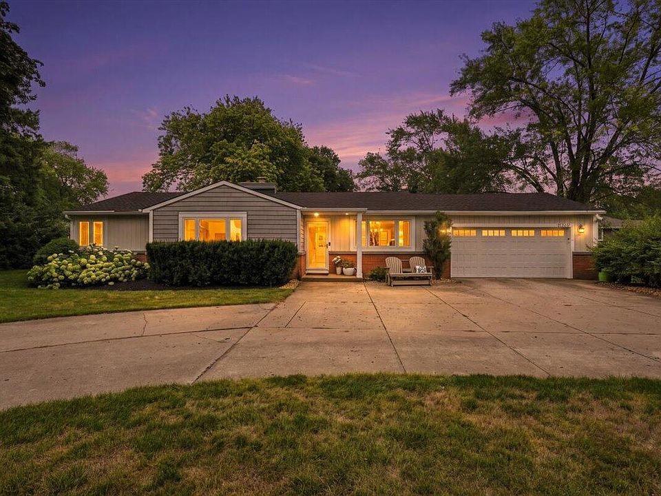 1st image of 17265 Country LANE