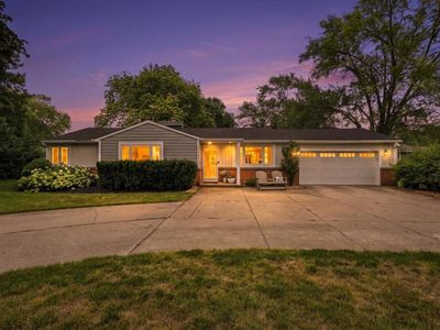 17265 Country LANE, Brookfield, WI, 53045