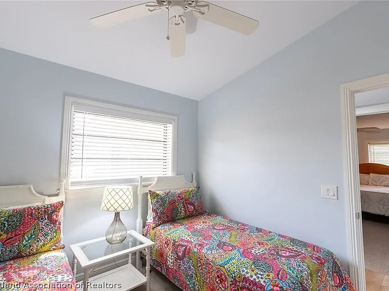 102 Squirrel Point — Photo 37