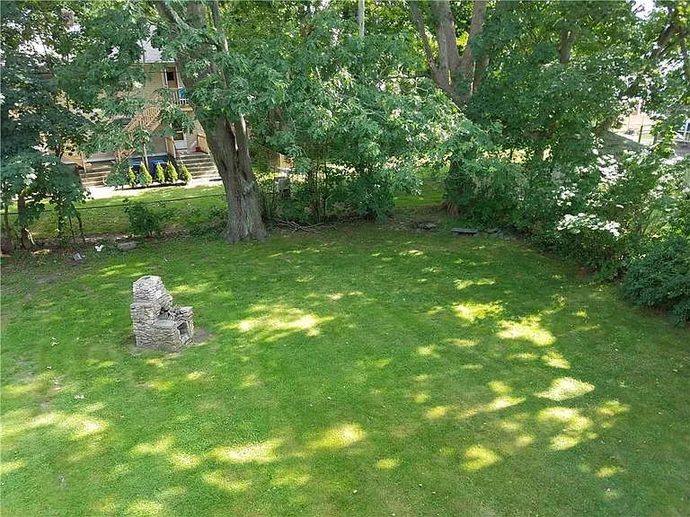 49 Merton Rd #2 — Photo 34