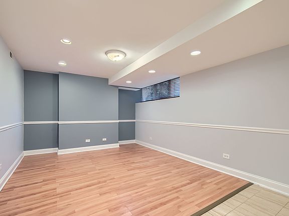2nd image of 1625 W North Shore Ave APT G4