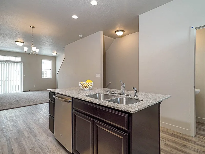 Parkview Townhomes — Photo 3