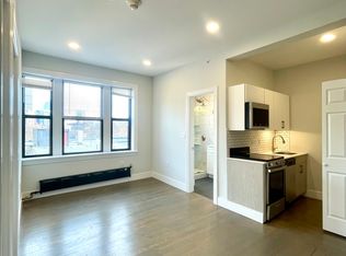 53 Park Dr, Boston, MA 02215