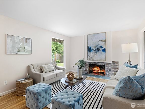 5th image of 16727 NE 29th Street