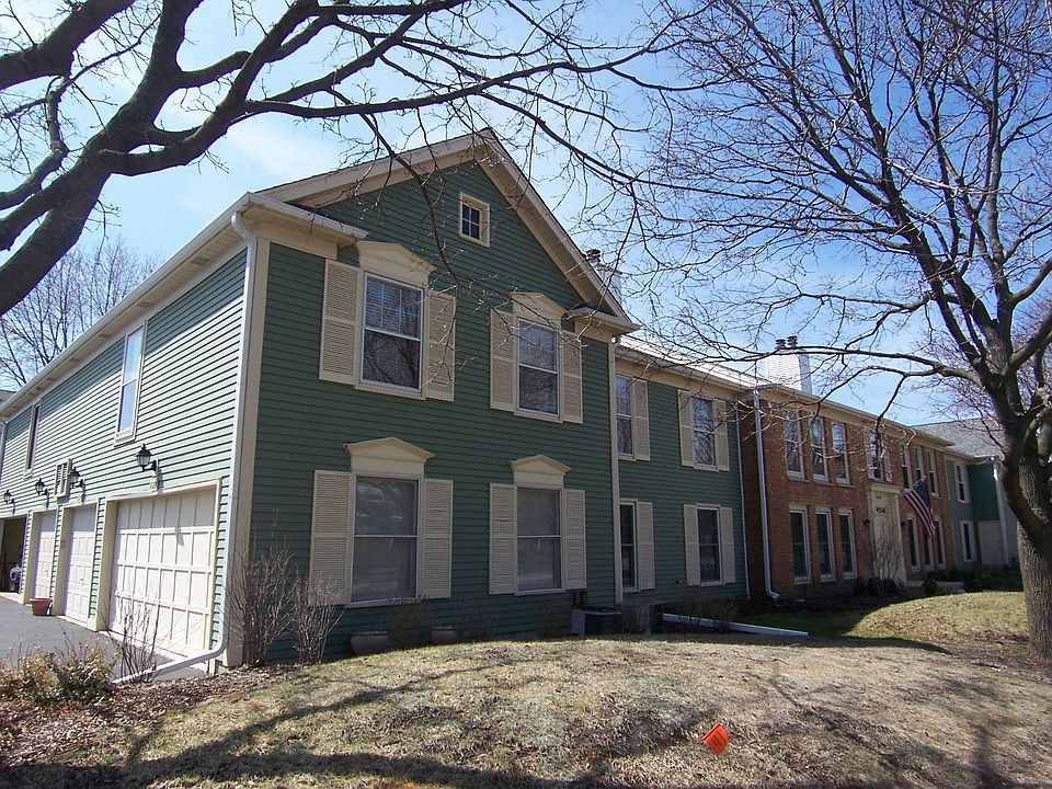 1st image of 1128 Iroquois Ave