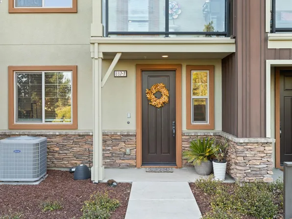 897 Tranquility Cir Unit 7, Livermore, CA 94551