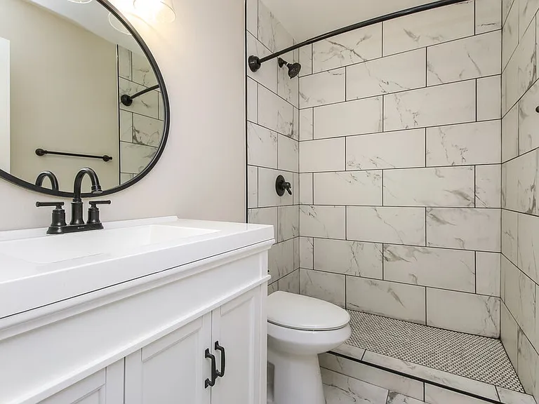 2533 E Camino St — Photo 14