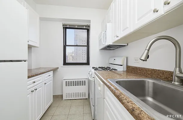 Sold by PocketBroker Inc | media 6