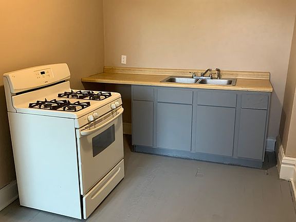 4th image of 1100 Lynn St #811