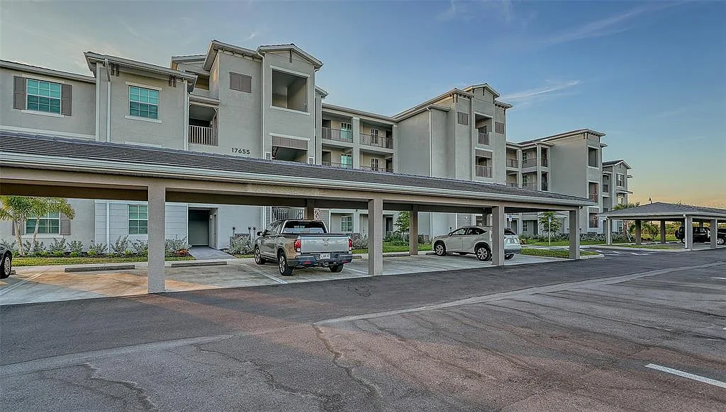 2 bed, 2.0 bath, 1154 sqft, $6,000 — Photo 4
