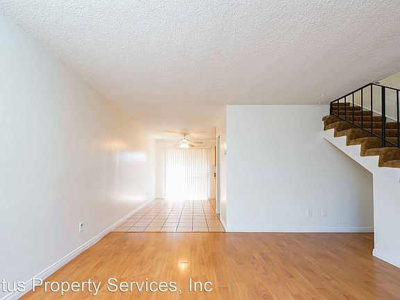 3rd image of 1325 S Alta Vista Ave APT C