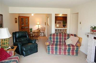 4th image of 75 Atterbury Blvd