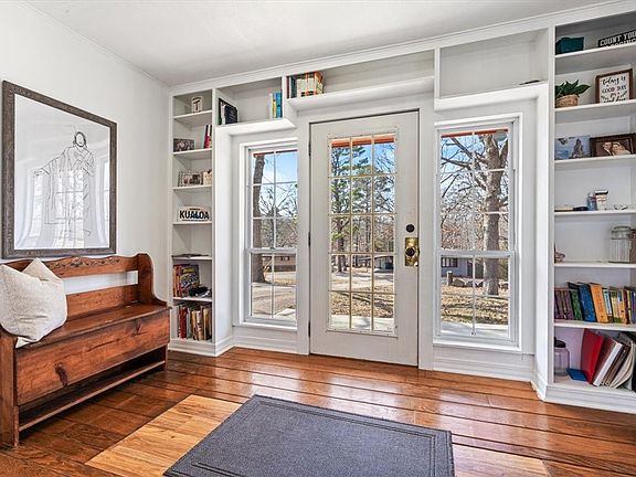 4th image of 2 Arnold Ln