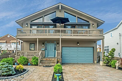 8 Ortley Ave Photo 1