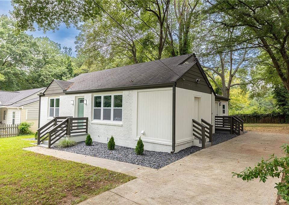 1st image of 2712 Joyce Ave