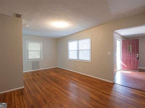 3rd image of 106 Borrell Blvd