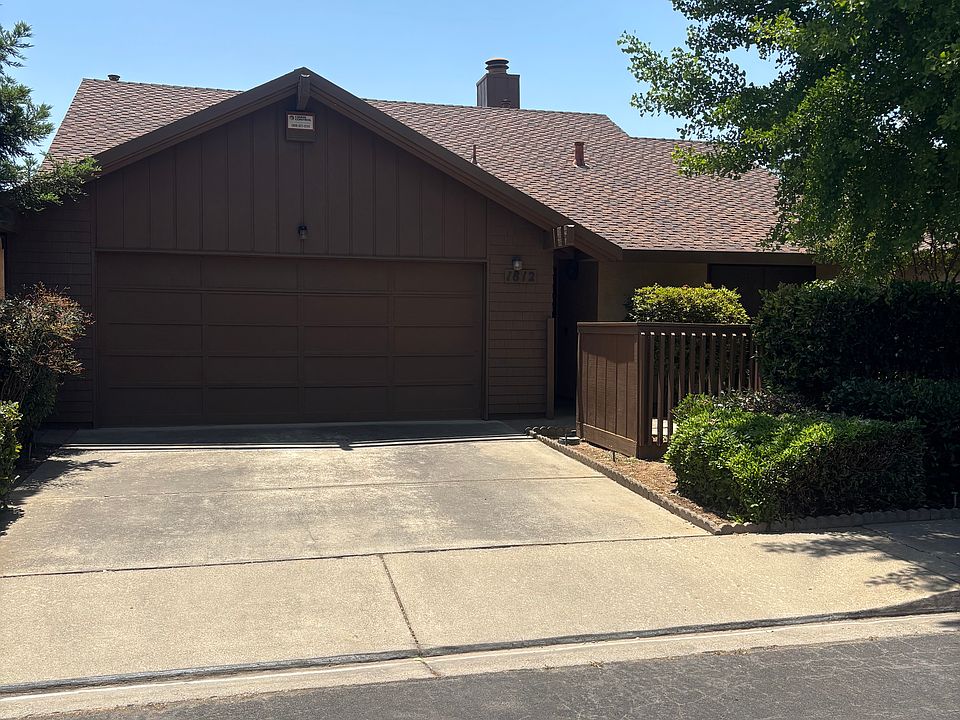 1st image of 1812 Holly Oak Dr