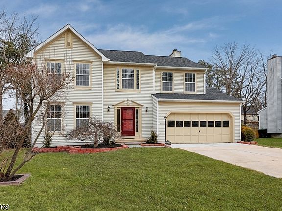 2nd image of 6 Jaques Ct