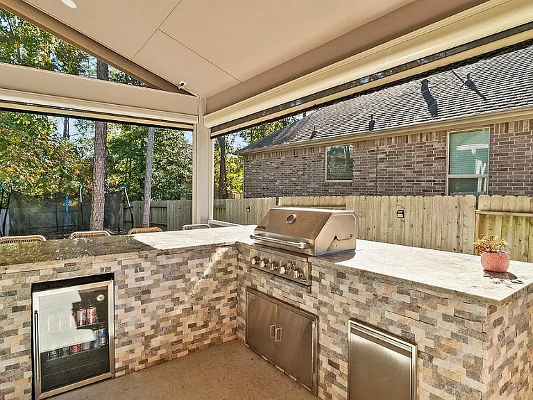216 Elianne Lace Ct — Photo 4