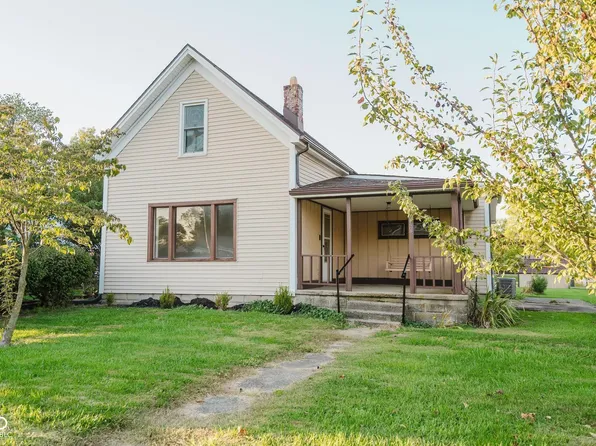 208 Washington St, Dunreith, IN 47337