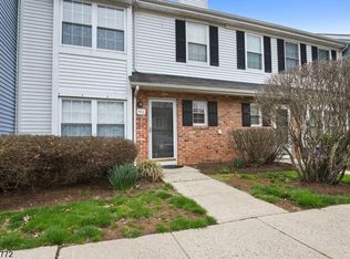 410 Cheshire Ct, Somerset, NJ