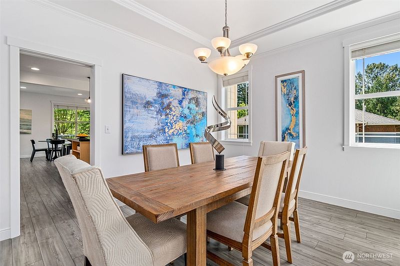 4th image of 16563 NE 119th Way