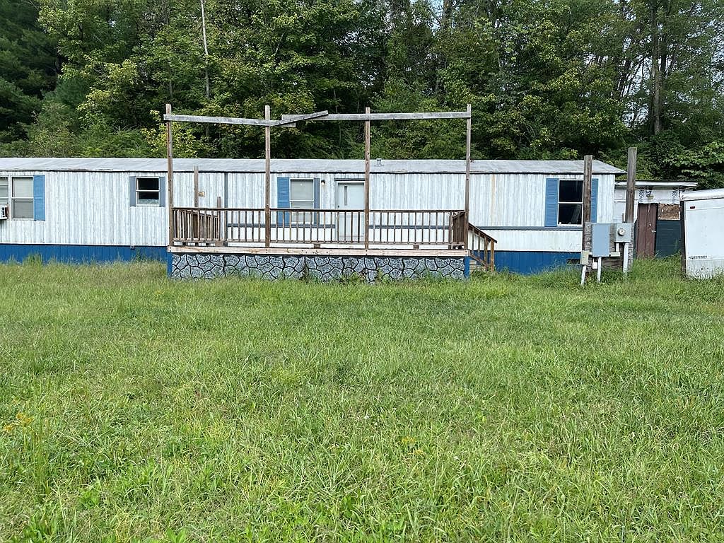 65 Ky Route 302, Hagerhill, KY 41222 Zillow