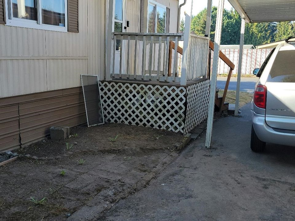 1st image of 800-800 29th St SE #G18