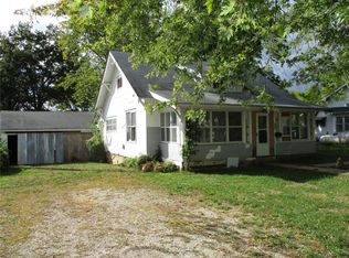 711 N Pershing Ave, Salem, MO 65560