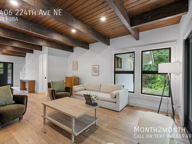 6406 224th Ave NE — Photo 2