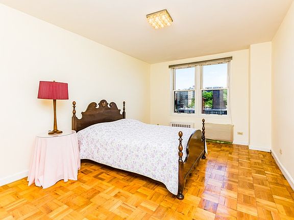 3rd image of 100 Overlook Ter APT 29