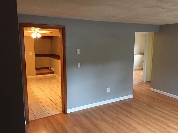 2nd image of 101 Prospect Hill Ave