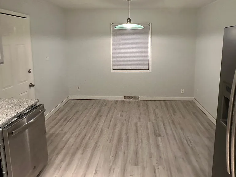 4808 Merced St — Photo 14
