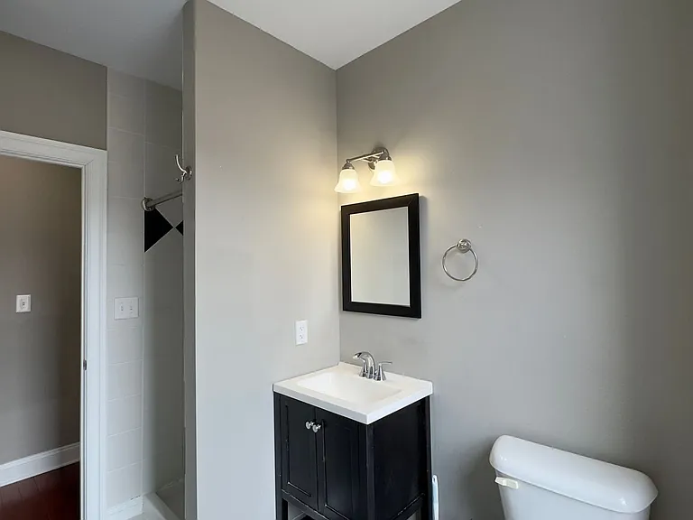 Apartment Units with In-Unit Laundry in Mt Vernon, Baltimore, MD! — Photo 8