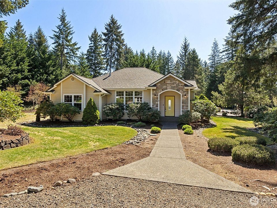 1st image of 51 E Vine Maple Lane
