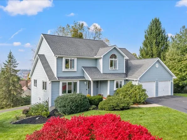 1103 Jade Dr, Endicott, NY 13760