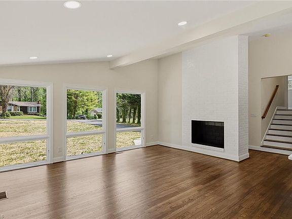 5th image of 2711 Glenhaven Ln