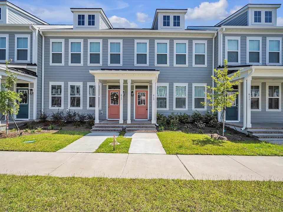 613 Southview Ln
