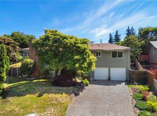 8211 210th Pl SW, Edmonds, WA 98026