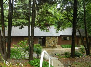 125 Outer Dr, Oak Ridge, TN 37830