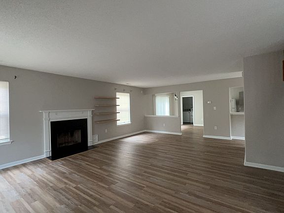 4th image of 5505 Fountain Ct