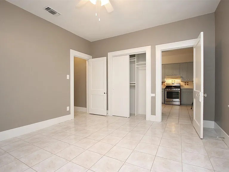1127 Walling St — Photo 14