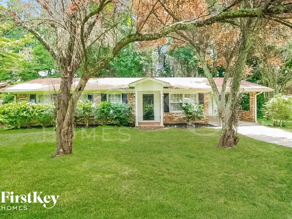 235 Sharon Dr, Fayetteville, GA 30214