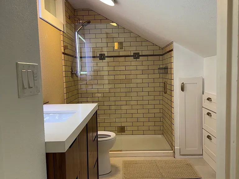 5409 SE Division St — Photo 5