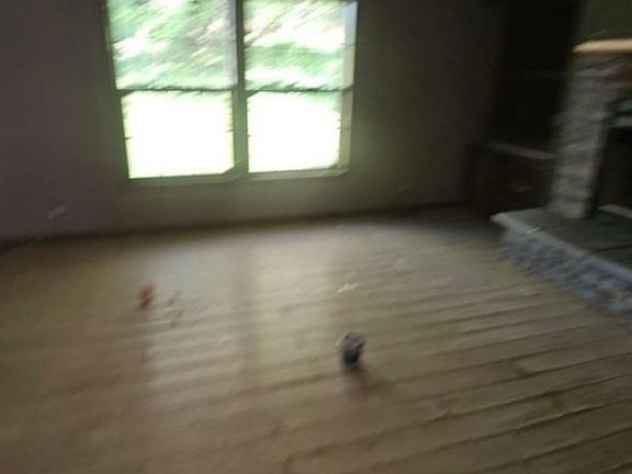 4th image of 668 Mays Rd