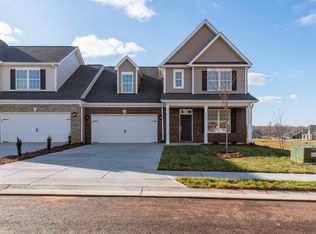 1407 Farm Ridge Rd, Kernersville, NC 27284