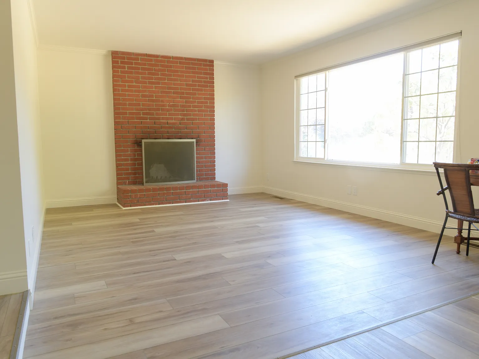 636 Eastview Way - 1 — Photo 3