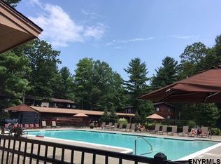 101 Bleeker Rd APT 8, Guilderland, NY 12084