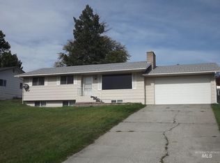 2064 Crestview Dr, Clarkston, WA 99403