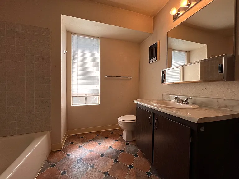 3935 Clear Acre Ln #210 — Photo 9